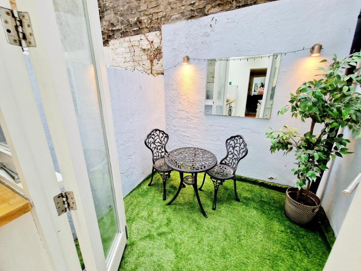 Beautiful Hyde Park Flat By Lancaster Gate Station With Private Back Patio Lejlighed London Eksteriør billede
